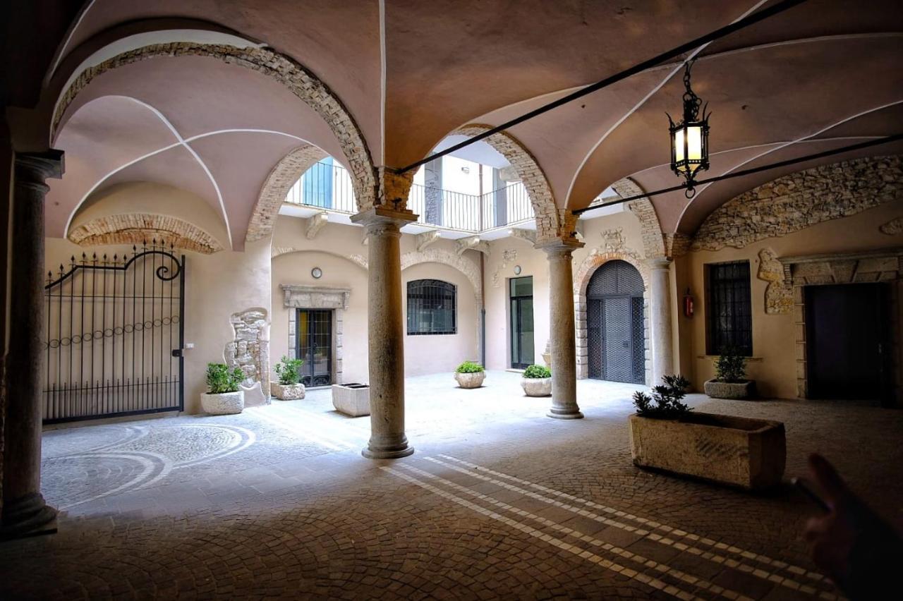 Corte Trento Desenzano del Garda Exterior photo